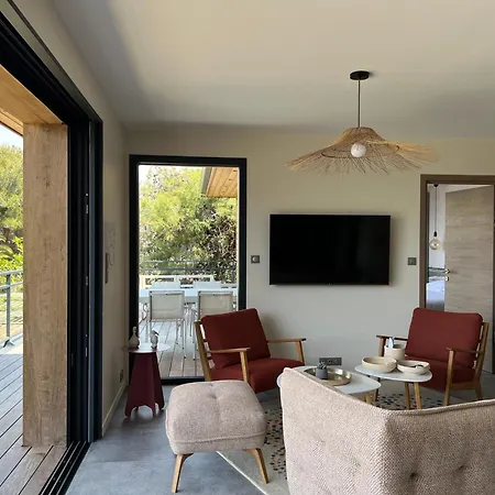 Agosta - Acantha - Vue A 50 M De La Plage, Neuve Et Luxueuse